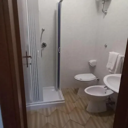 Guest house La Mole 3*